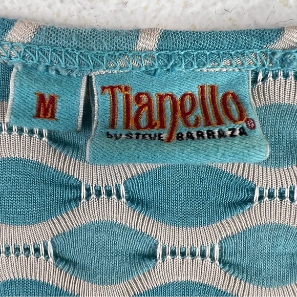 TIANELLO BY STEVE BARRAZA Turquoise & White shark bite tunic. ¾ sleeves - Picture 5 of 6